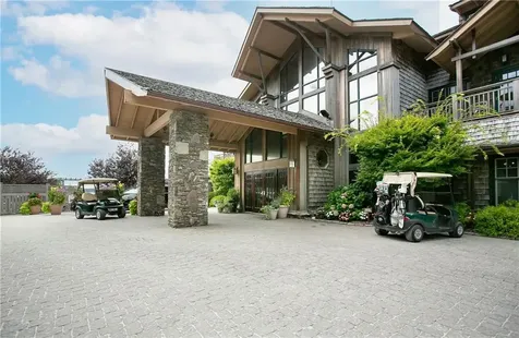 125 Cory's Lane Portsmouth RI 02871