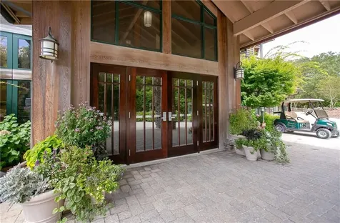 125 Cory's Lane Portsmouth RI 02871