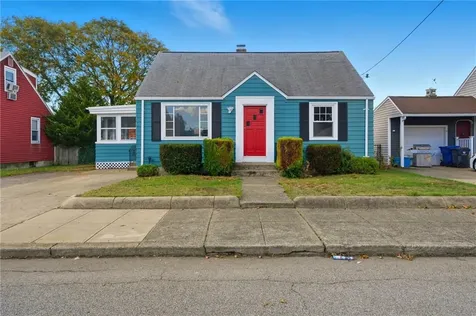 22 Ruth Street Pawtucket RI 02861