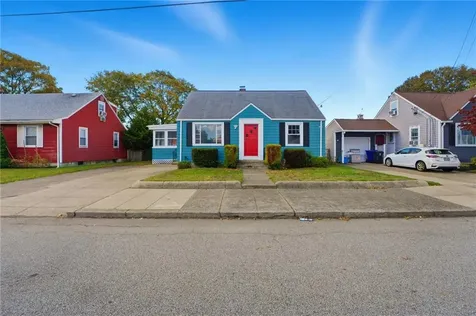 22 Ruth Street Pawtucket RI 02861