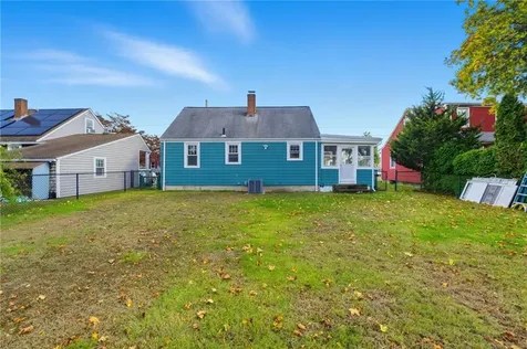 22 Ruth Street Pawtucket RI 02861