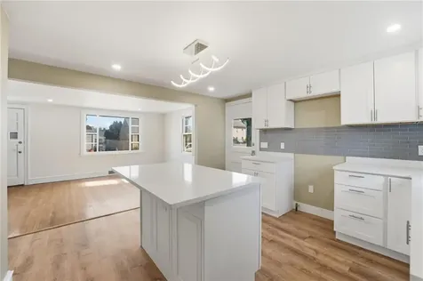 22 Ruth Street Pawtucket RI 02861