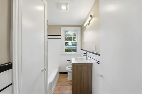 22 Ruth Street Pawtucket RI 02861