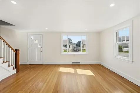 22 Ruth Street Pawtucket RI 02861