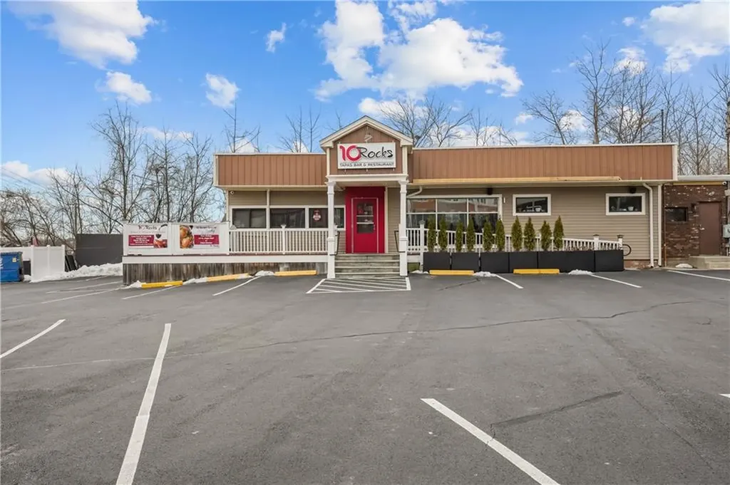 1091 Main Street Pawtucket RI 02860