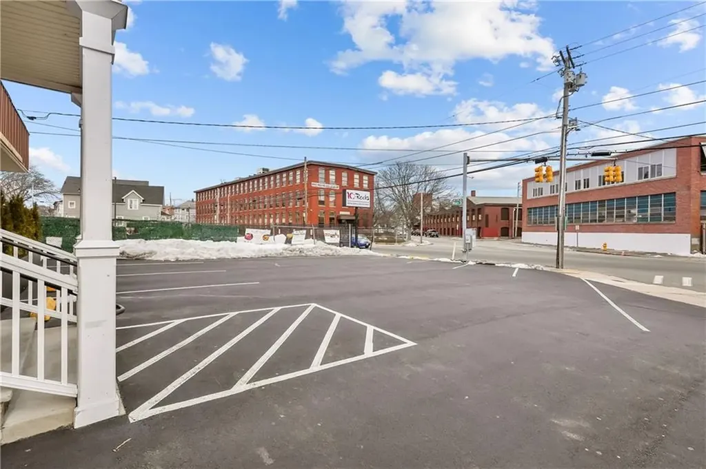 1091 Main Street Pawtucket RI 02860