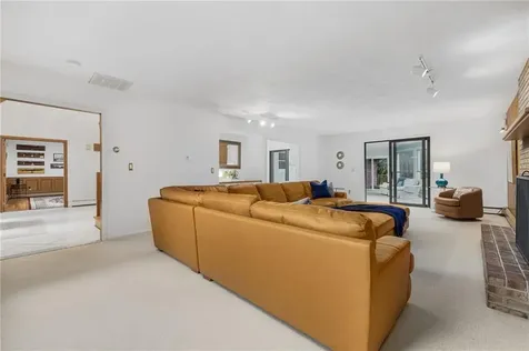 67 Daniel Drive North Kingstown RI 02852