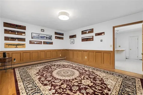 67 Daniel Drive North Kingstown RI 02852