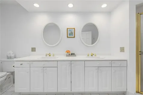 67 Daniel Drive North Kingstown RI 02852