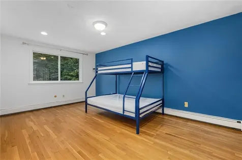 67 Daniel Drive North Kingstown RI 02852