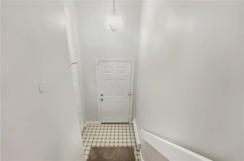 565 Quaker Lane West Warwick RI 02893