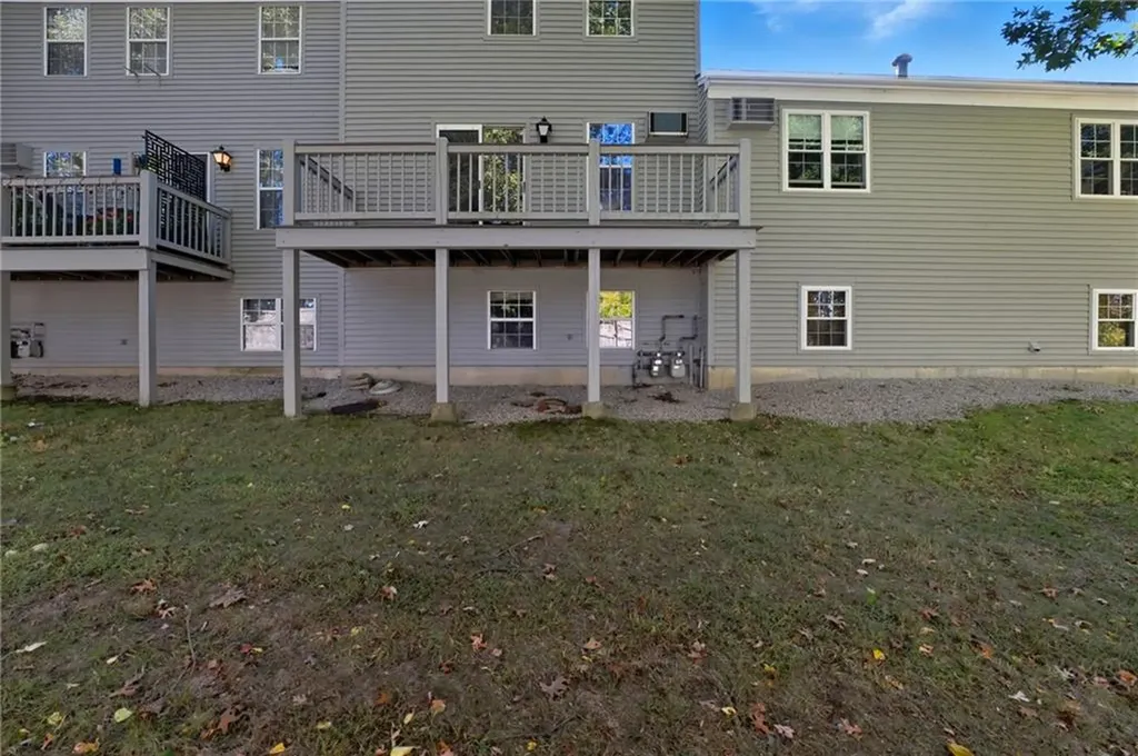 565 Quaker Lane West Warwick RI 02893