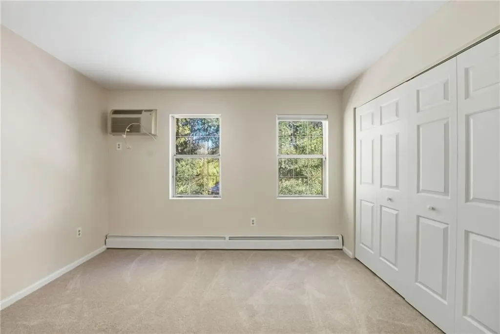 565 Quaker Lane West Warwick RI 02893