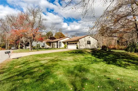 27 Sunnybrook Road Scituate RI 02857