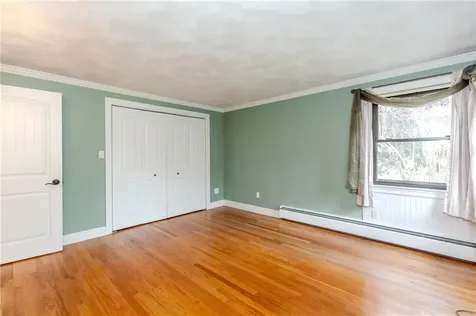 27 Sunnybrook Road Scituate RI 02857