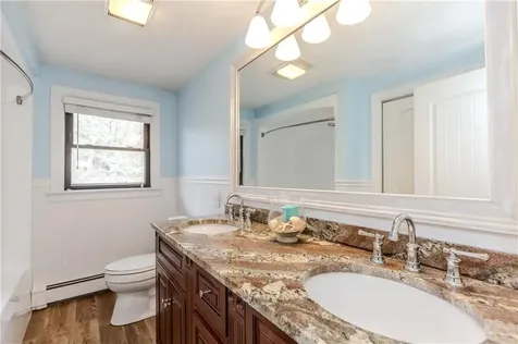 27 Sunnybrook Road Scituate RI 02857