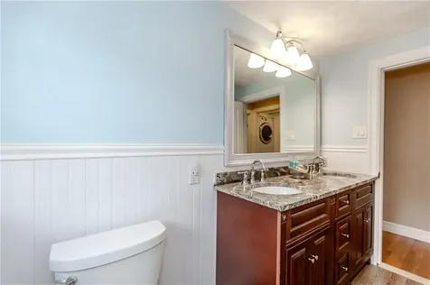 27 Sunnybrook Road Scituate RI 02857