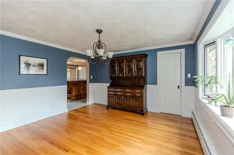 27 Sunnybrook Road Scituate RI 02857