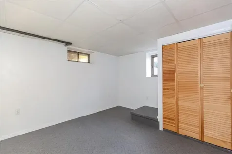 27 Sunnybrook Road Scituate RI 02857