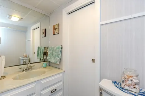 27 Sunnybrook Road Scituate RI 02857