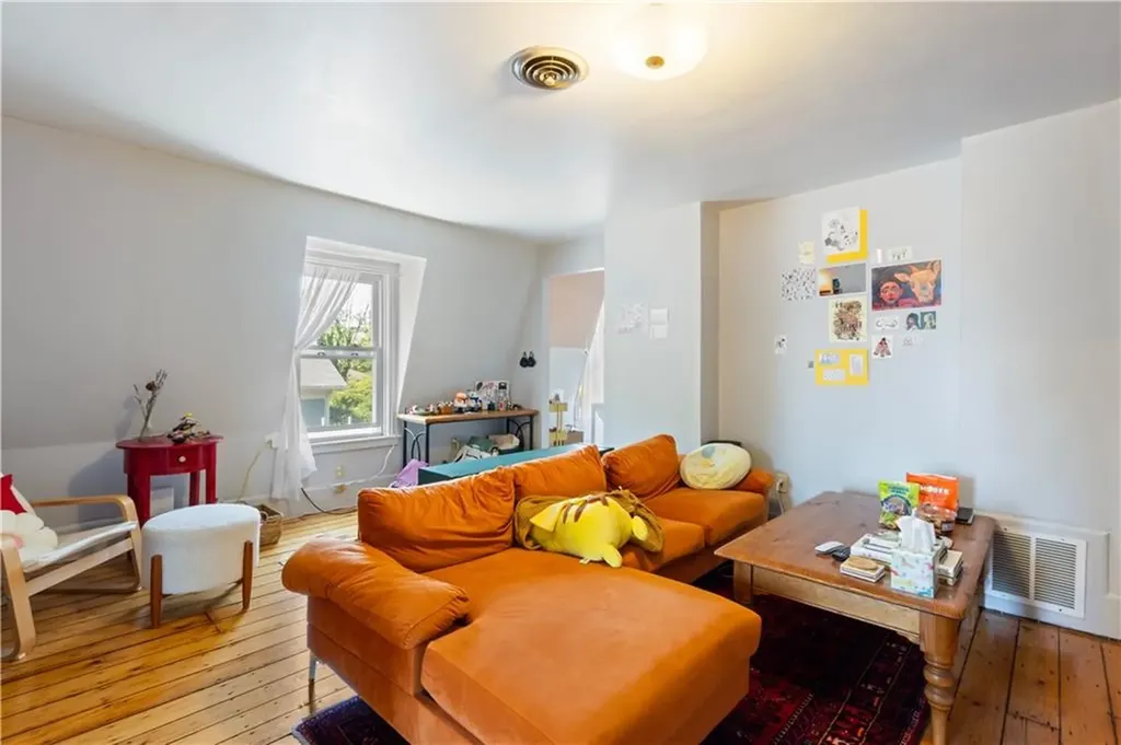 176 Williams Street Providence RI 02906