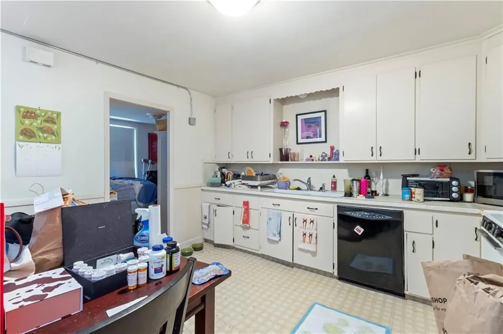176 Williams Street Providence RI 02906