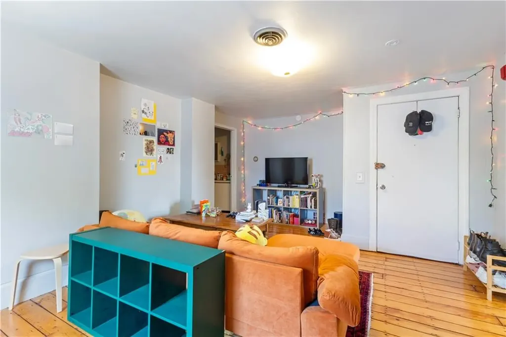 176 Williams Street Providence RI 02906