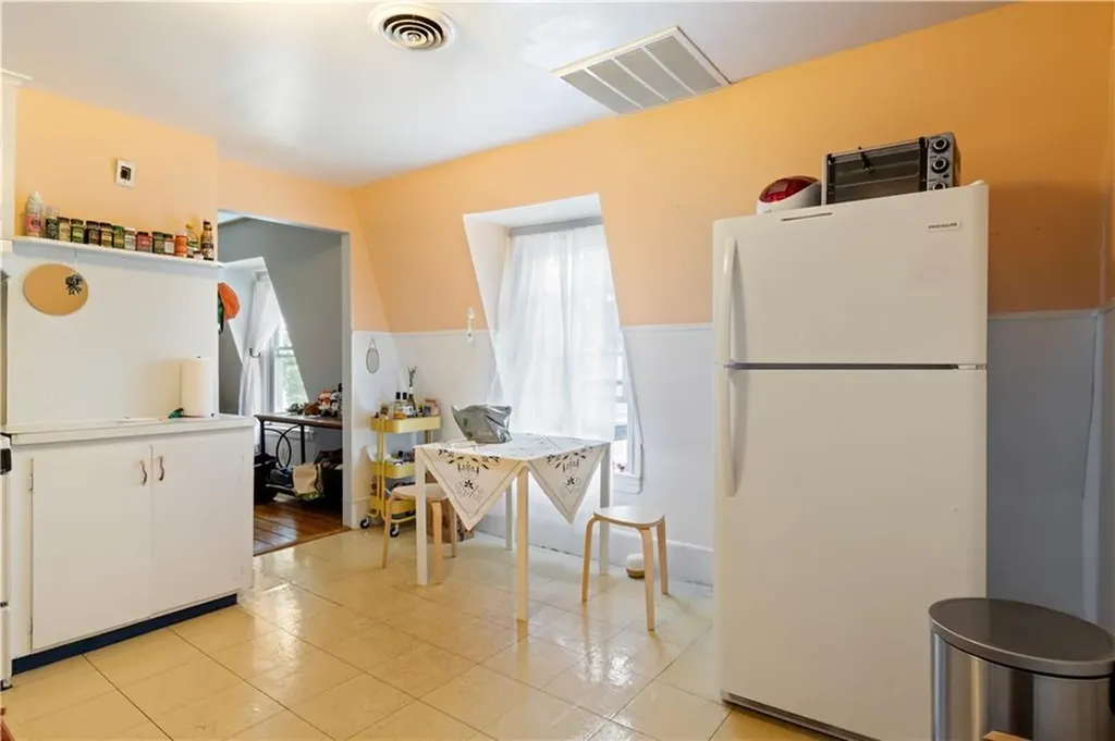 176 Williams Street Providence RI 02906