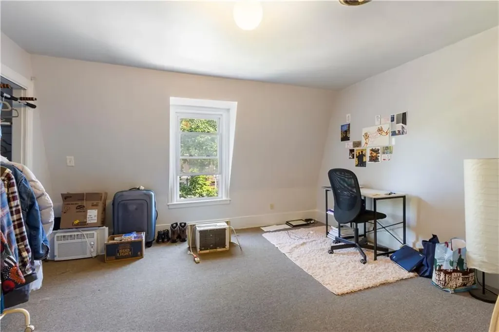 176 Williams Street Providence RI 02906