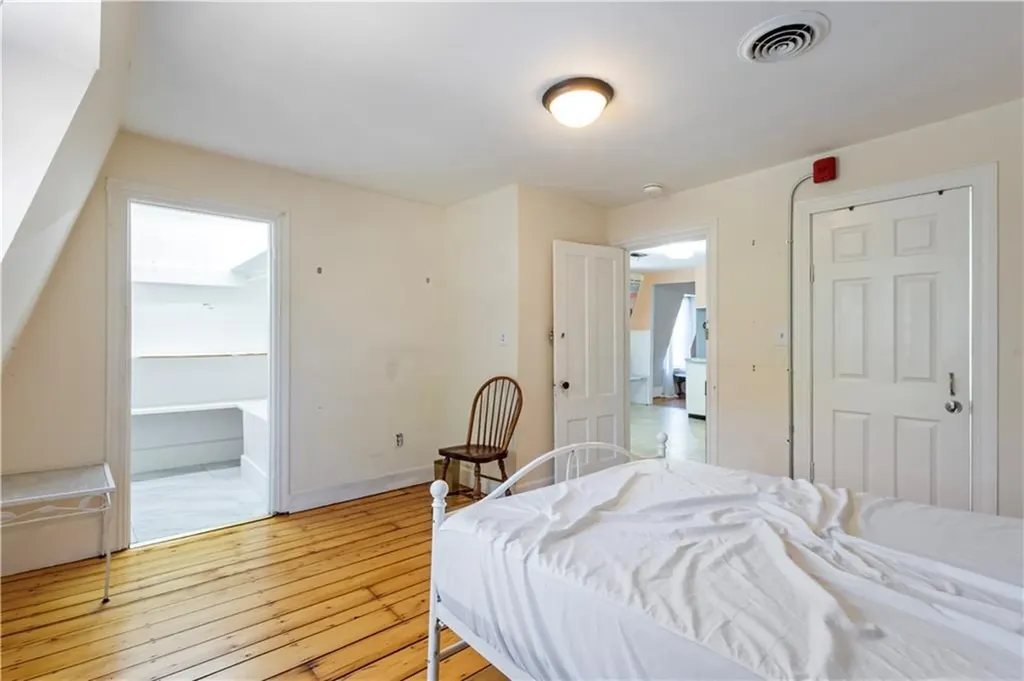 176 Williams Street Providence RI 02906