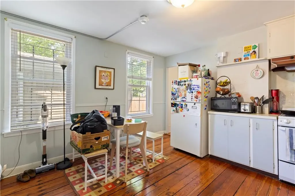 176 Williams Street Providence RI 02906