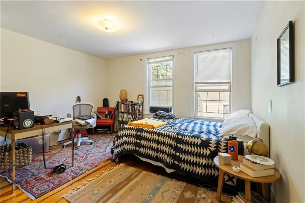 176 Williams Street Providence RI 02906