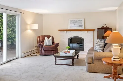 215 Harris Avenue Portsmouth RI 02871