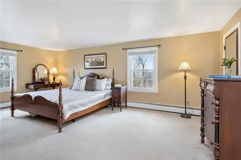 215 Harris Avenue Portsmouth RI 02871