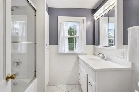 215 Harris Avenue Portsmouth RI 02871