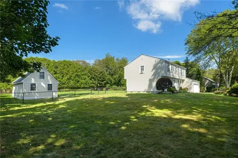 215 Harris Avenue Portsmouth RI 02871