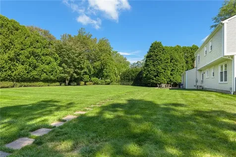 215 Harris Avenue Portsmouth RI 02871