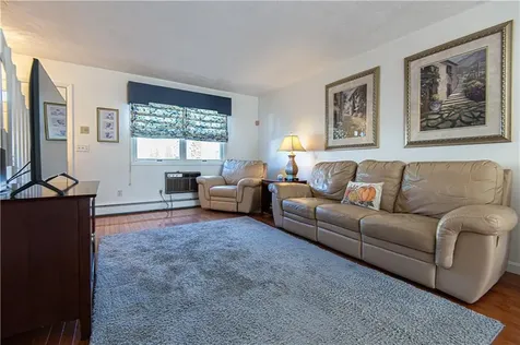 17 Packard Avenue North Providence RI 02911