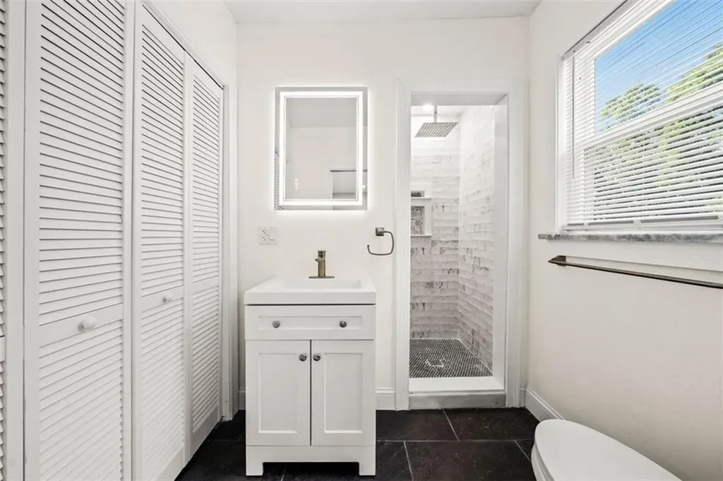 4 Orford Street North Providence RI 02904