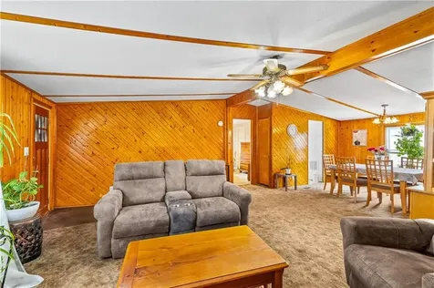 41 Wright Way Coventry RI 02816