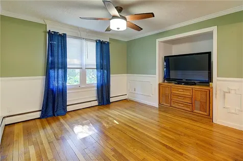 11 Golden Boulevard North Smithfield RI 02896