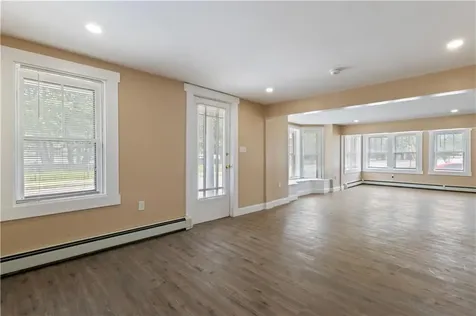 14 16 W Natick Road Warwick RI 02886