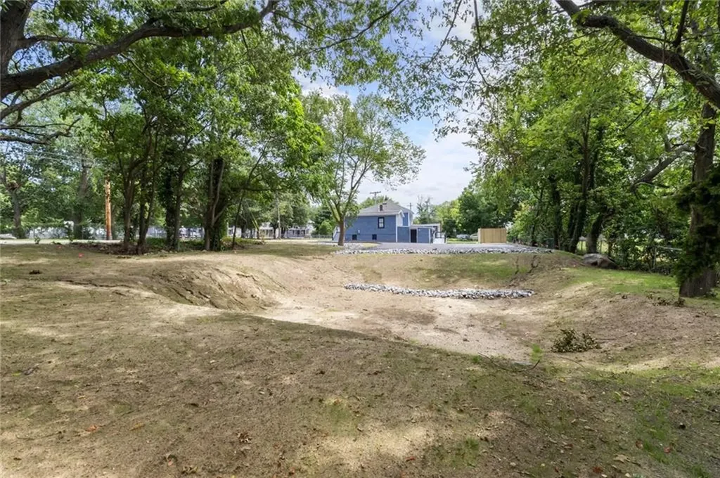 14 16 W Natick Road Warwick RI 02886