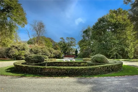 601 Bellevue Avenue Newport RI 02840