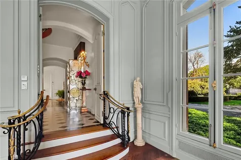 601 Bellevue Avenue Newport RI 02840