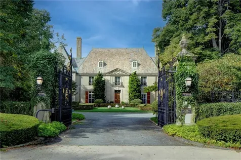 601 Bellevue Avenue Newport RI 02840