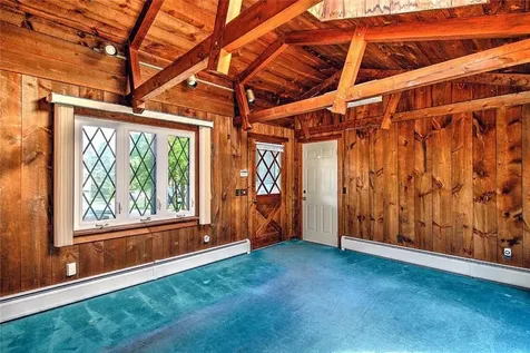 53 Sherman Avenue Bristol RI 02809