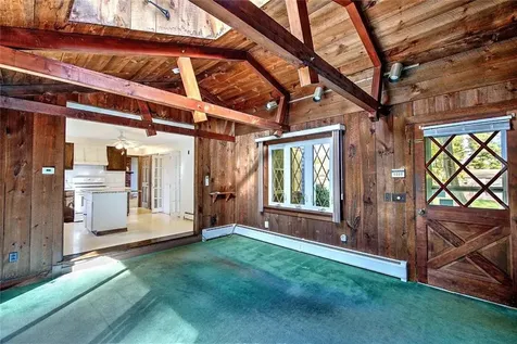 53 Sherman Avenue Bristol RI 02809