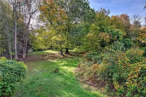 53 Sherman Avenue Bristol RI 02809