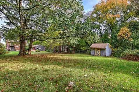 53 Sherman Avenue Bristol RI 02809